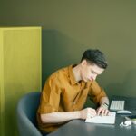 Integrating Online Research Paper Writing Help with Therapeutic Strategies for Attachment Disorders